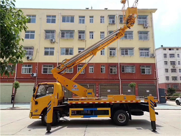 國六22米伸縮臂高空作業(yè)車-程力威牌CLW5086JGKJ6高空作業(yè)車