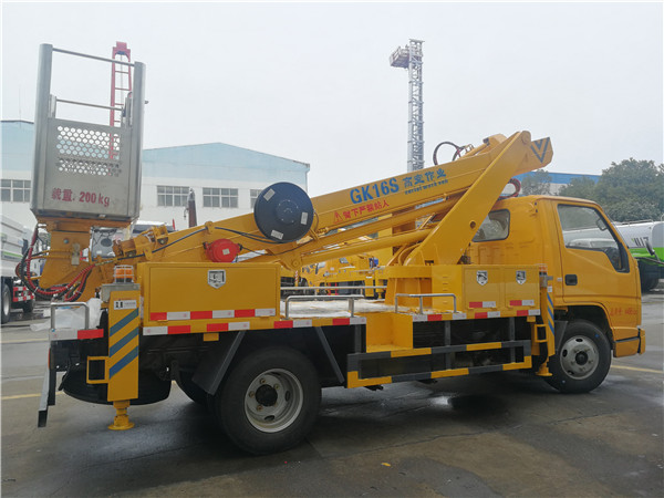 國(guó)六江鈴新款16米伸縮臂高空作業(yè)車(chē)-藍(lán)牌高空作業(yè)車(chē)