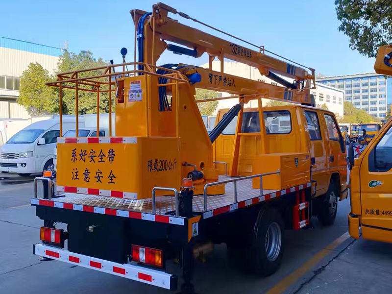 江鈴順達(dá) 13米高空作業(yè)車