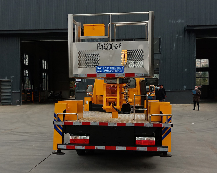 東風(fēng)途逸23米藍(lán)牌高空作業(yè)車