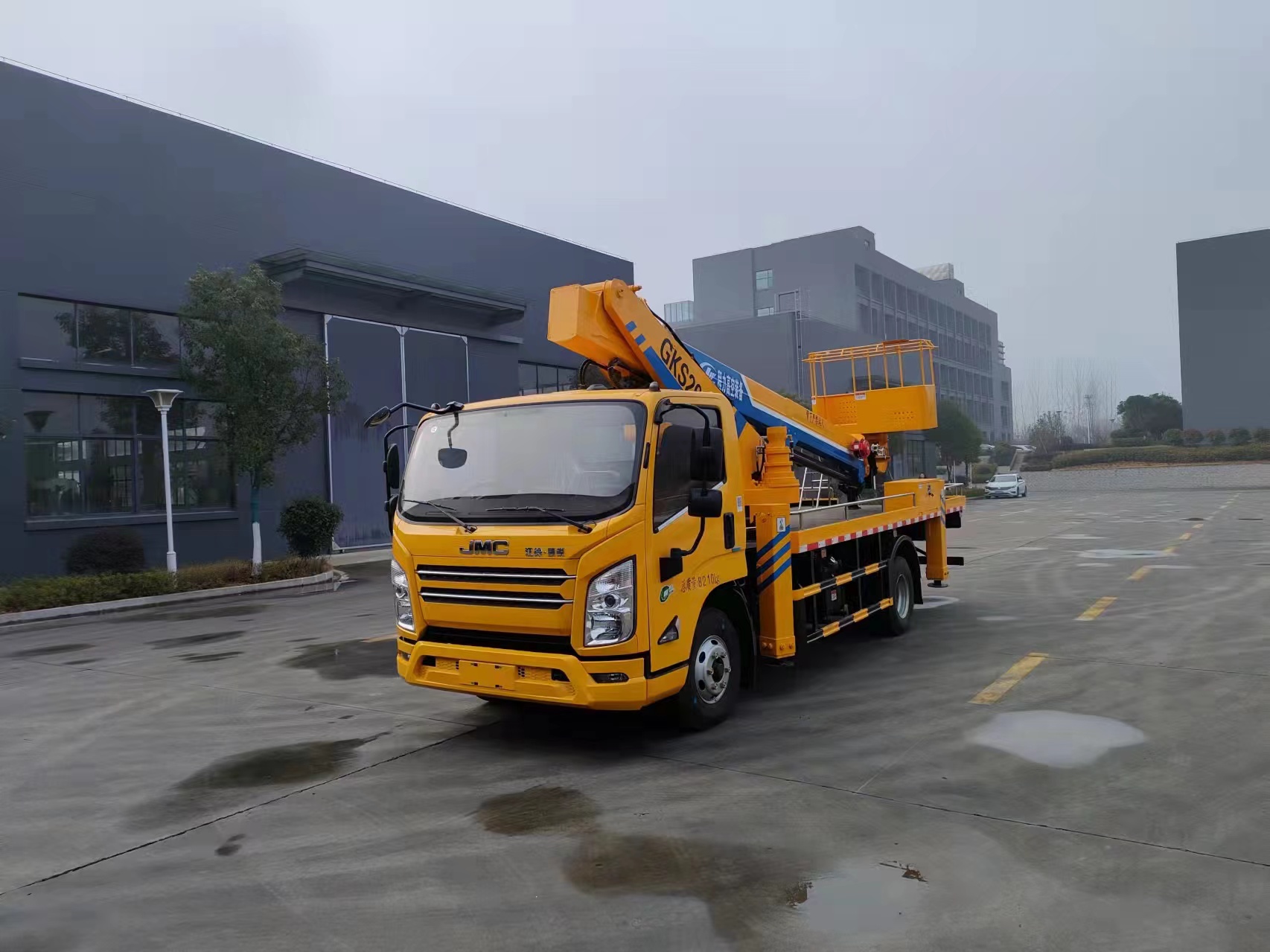 程力黃牌江鈴26米高空作業(yè)車