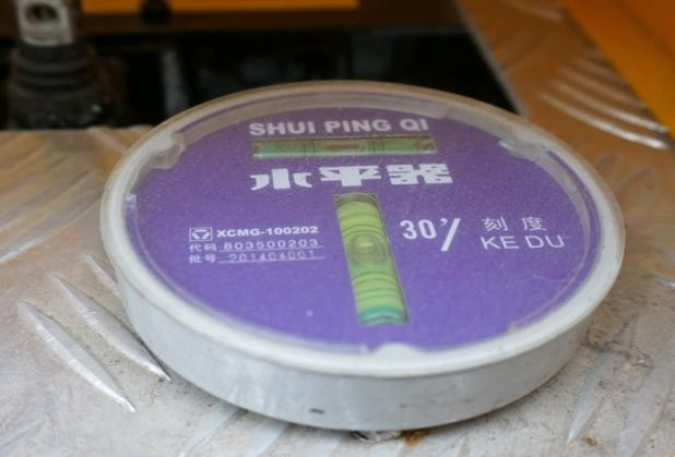 25米藍牌高空作業(yè)車