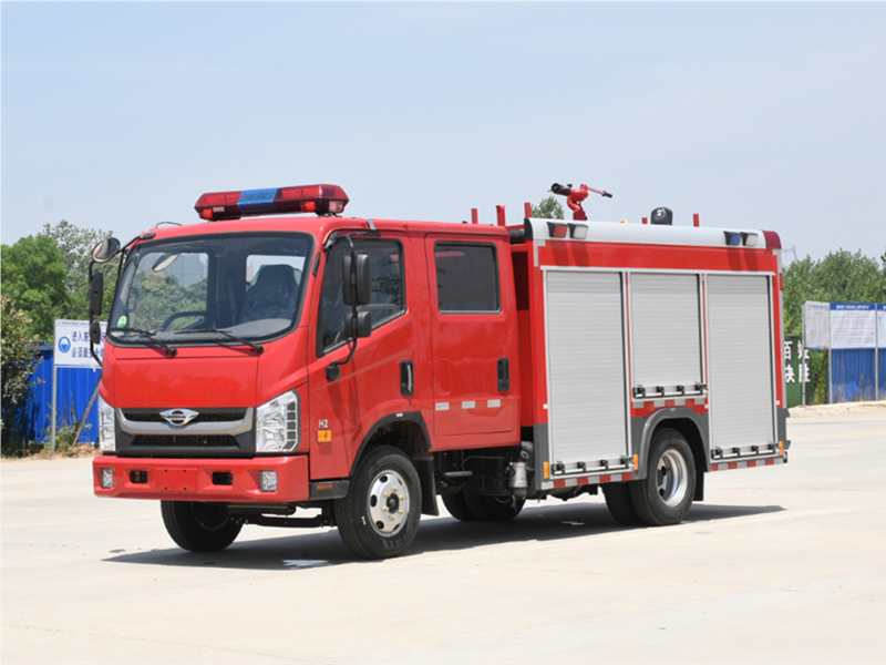 福田2.5噸水罐消防車(chē)